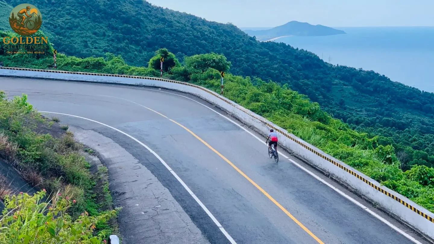 10 Days Vietnam Central Coast Cycling Tour: Hue to Nha Trang